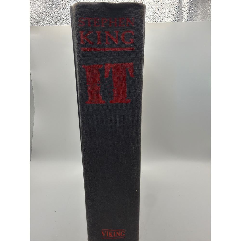 Stephen King IT First Edition 1986 Viking Hardcover Horror Novel Black Red